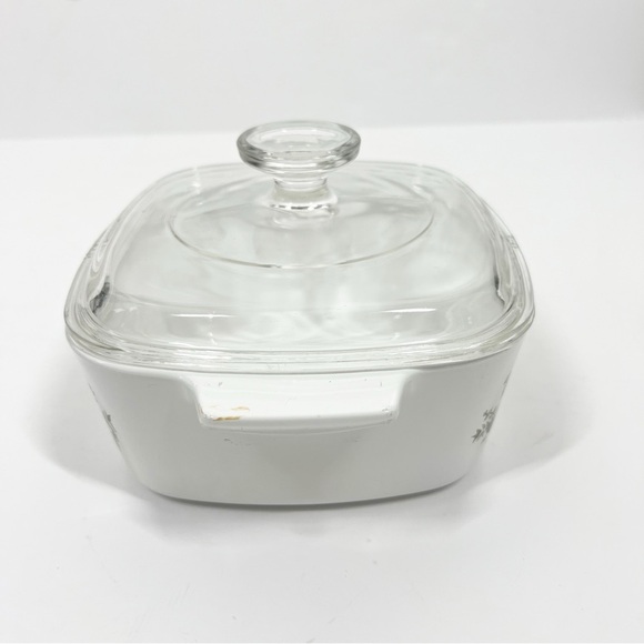 Vintage Corning Ware Le Persil La Sauge 1.5 Quart Casserole Dish with Lid - Picture 6 of 8